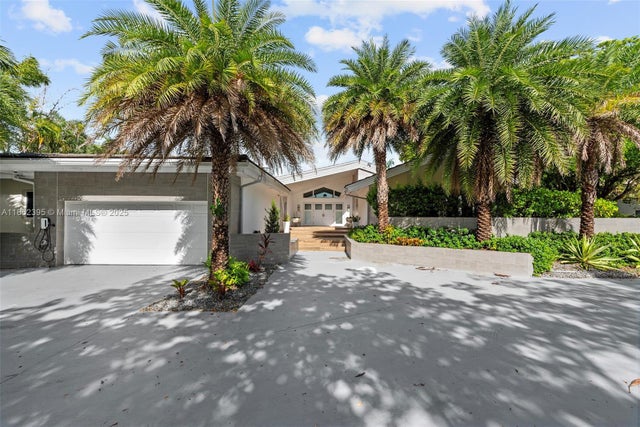 2 of 36 - 194 Golden Beach Dr, Golden Beach, FL