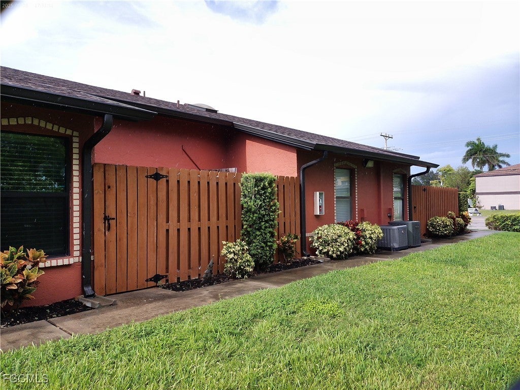 804 Sw 47th Ter 202, CAPE CORAL