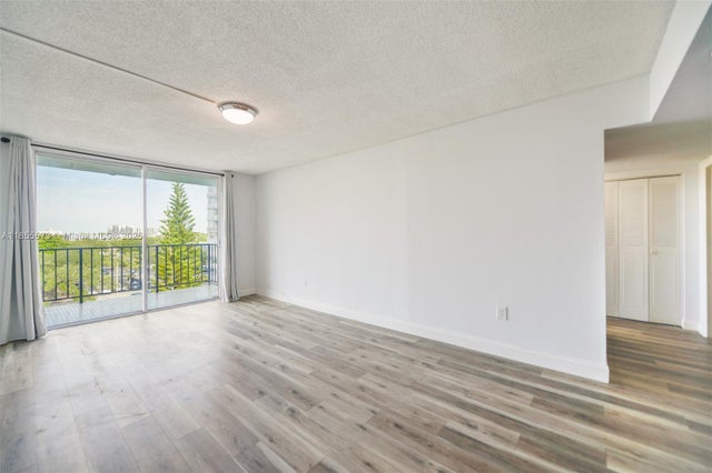 3 of 31 - 12500 Ne 15th Ave 605, North Miami, FL