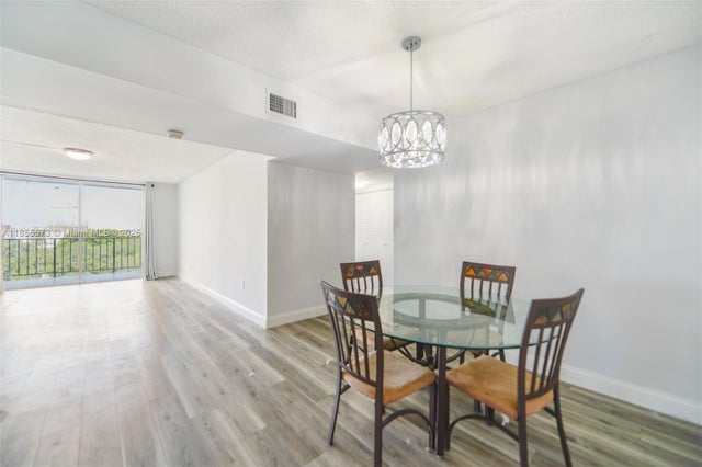 5 of 31 - 12500 Ne 15th Ave 605, North Miami, FL