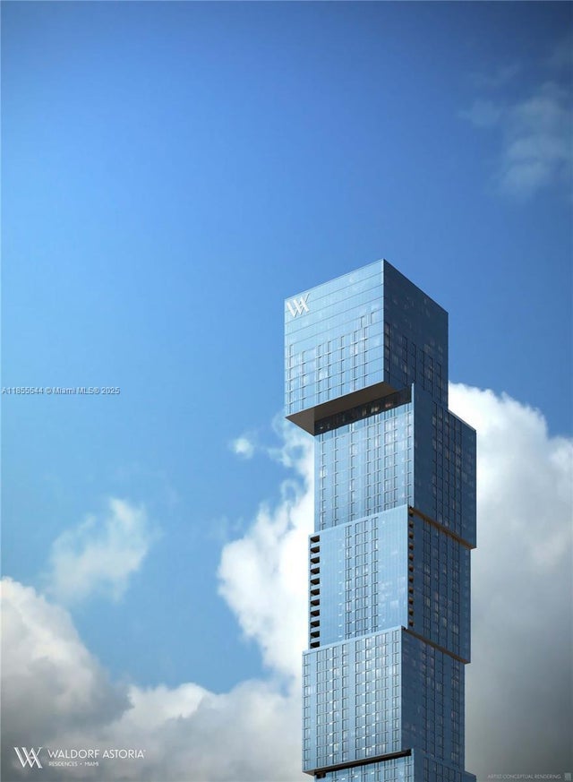 2 of 9 - 300 N Biscayne Blvd 8405, Miami, FL