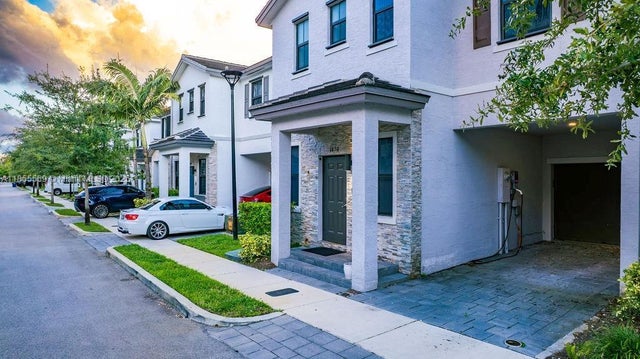 5 of 55 - 1630 Sw 28th St, Fort Lauderdale, FL