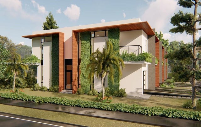 2 of 6 - 2447 Pierce St, Hollywood, FL