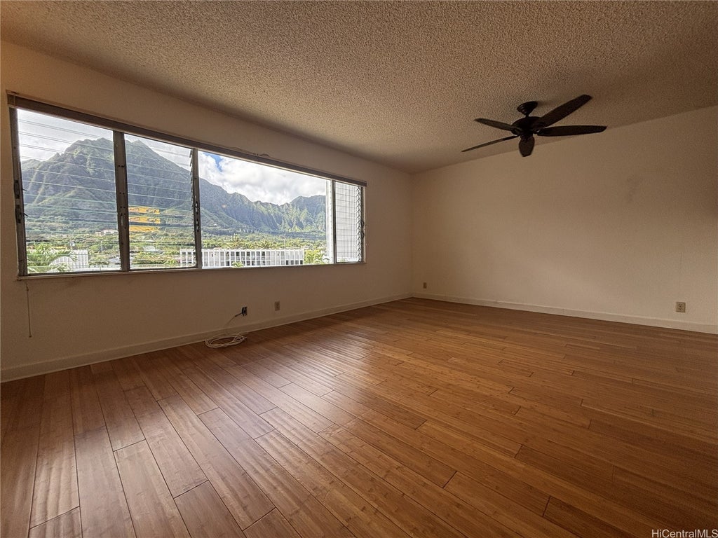 (unit #d305) 46-269 Kahuhipa Street, Kaneohe