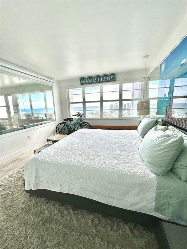 4 of 18 - 3111 N Ocean Dr 1011, Hollywood, FL