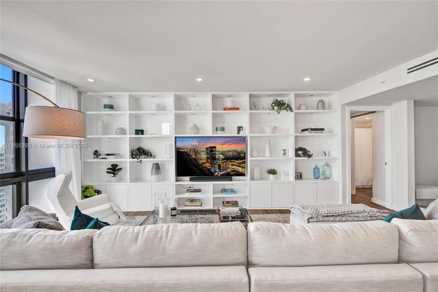 5 of 100 - 9 Island Ave 1814, Miami Beach, FL