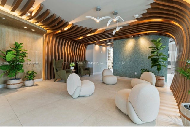4 of 48 - 700 Ne 24 4907, Miami, FL