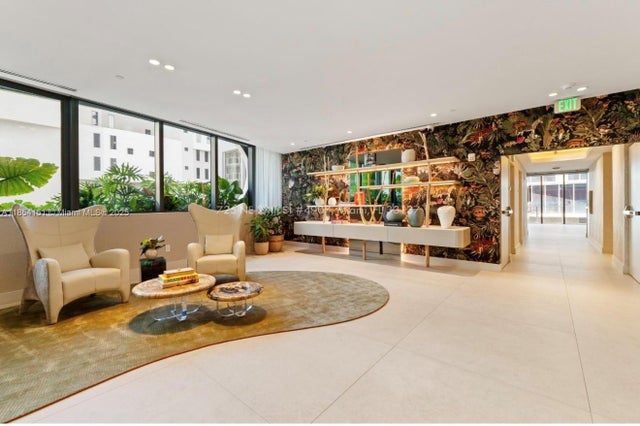 5 of 48 - 700 Ne 24 4907, Miami, FL