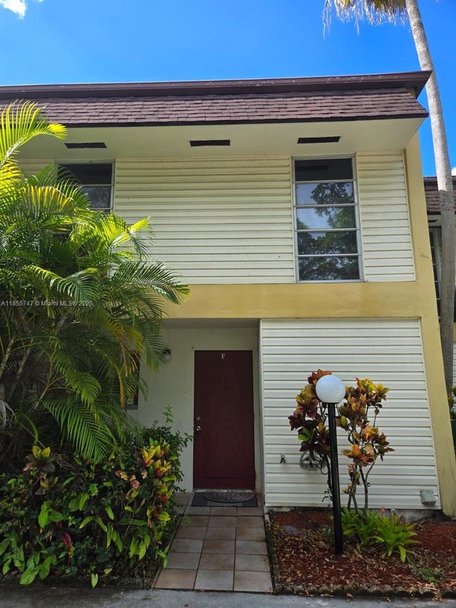1 of 25 - 3320 Simms St 11f, Hollywood, FL