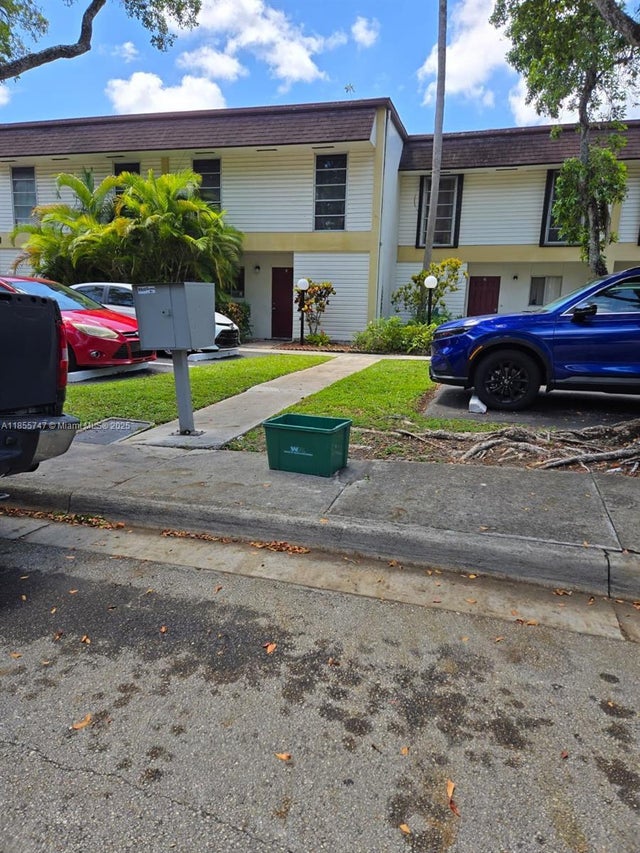 2 of 25 - 3320 Simms St 11f, Hollywood, FL