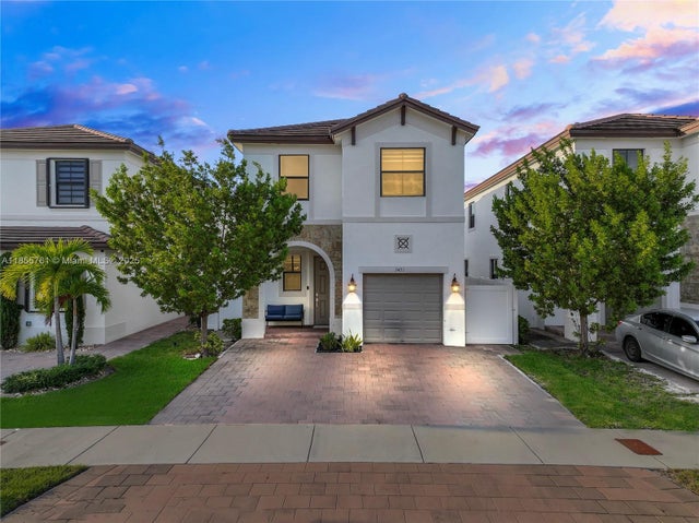 3471 W 110th St, Hialeah