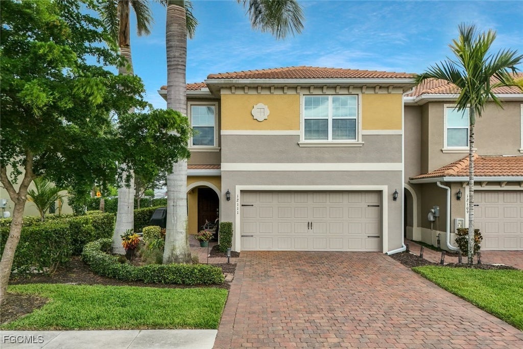 12111 Mahogany Cv St, Fort Myers