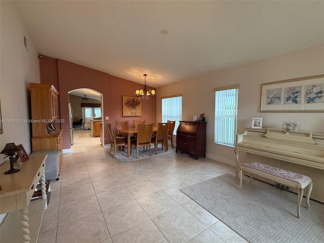 4 of 57 - 16363 Sw 11th St, Pembroke Pines, FL