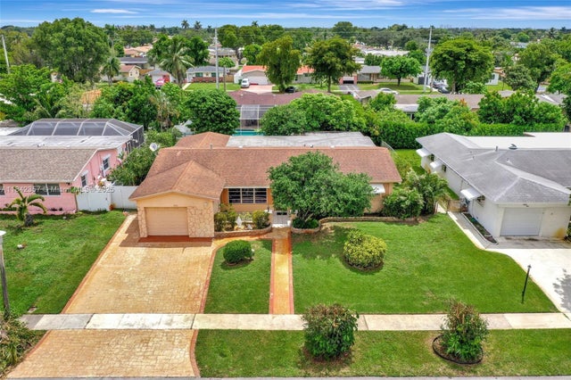 1 of 49 - 1741 Nw 86th Ave, Pembroke Pines, FL
