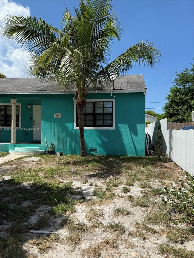 5 of 61 - 733 45th St, West Palm Beach, FL