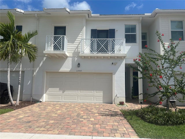 1 of 36 - 11997 Park Central, Royal Palm Beach, FL