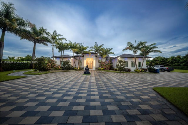 1 of 50 - 23055 Sw 172 Ct, Miami, FL
