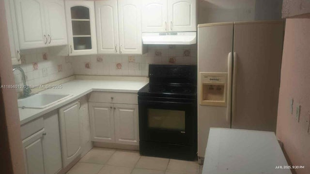1 of 7 - 2300 Nw 15th Ct, Fort Lauderdale, FL