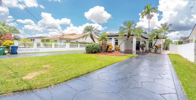 4 of 87 - 2810 Sw 114th Ave, Miami, FL