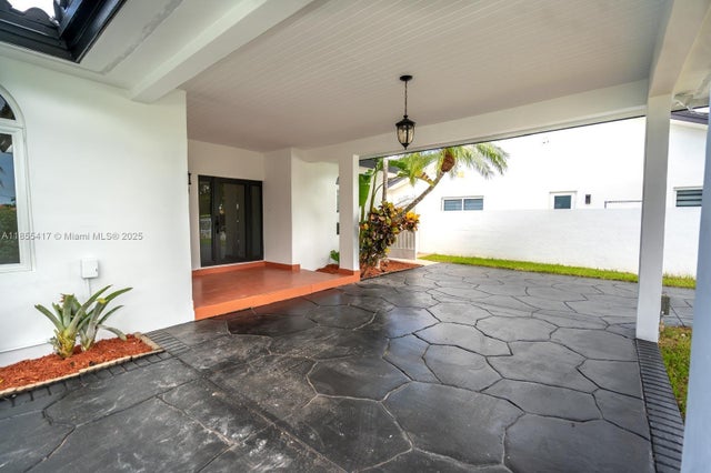 5 of 87 - 2810 Sw 114th Ave, Miami, FL