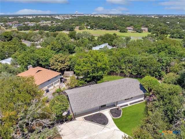 1120 Old Mill Road, Salado