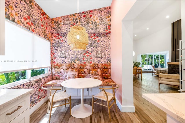 3 of 12 - 7630 Ne 8th Ave, Miami, FL