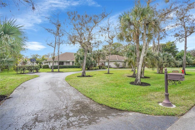 4 of 61 - 8180 Nw 51st Pl, Coral Springs, FL