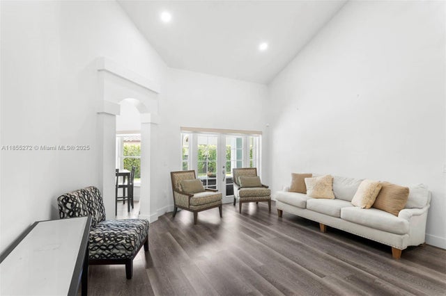 3 of 30 - 331 Nw 189th Ter, Pembroke Pines, FL