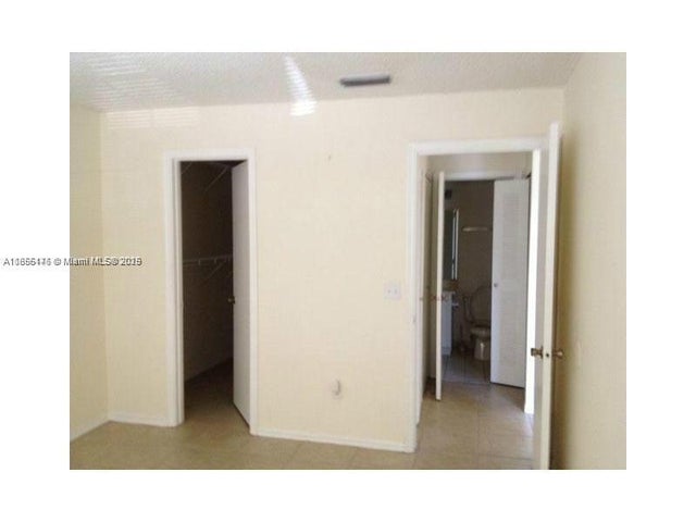 4 of 15 - 16465 Ne 22nd Ave 205, North Miami Beach, FL