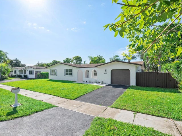5 of 44 - 9310 Sw 165th St, Palmetto Bay, FL