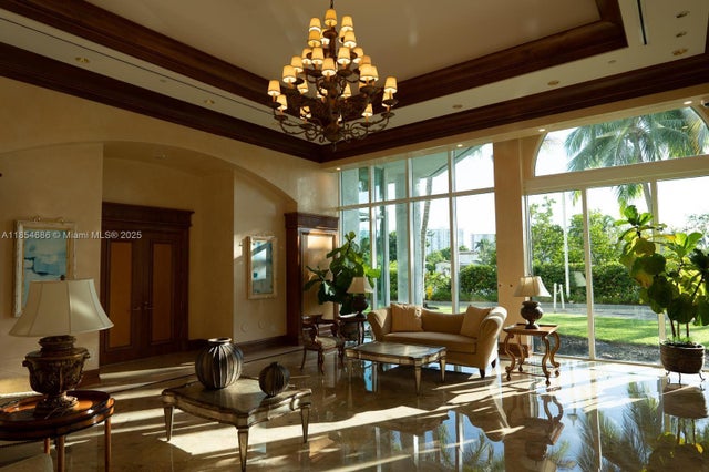 2 of 20 - 16500 Collins Ave 1855, Sunny Isles Beach, FL