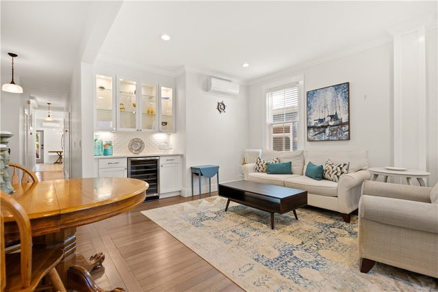 23 Mann Ave # 4, Newport