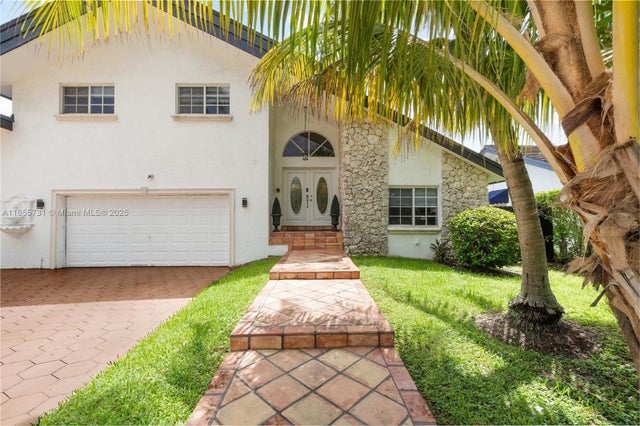 3 of 55 - 10723 Sw 142nd Ct, Miami, FL