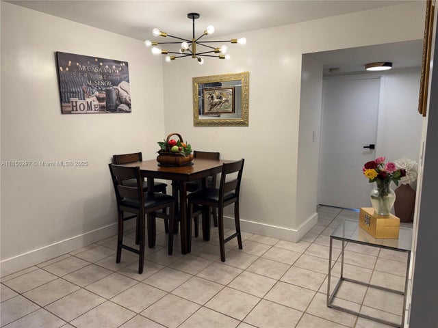 1 of 7 - 16919 N Bay Rd 710, Sunny Isles Beach, FL