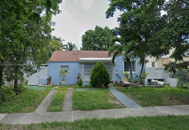 1 of 21 - 3011 Nw 1st St, Miami, FL