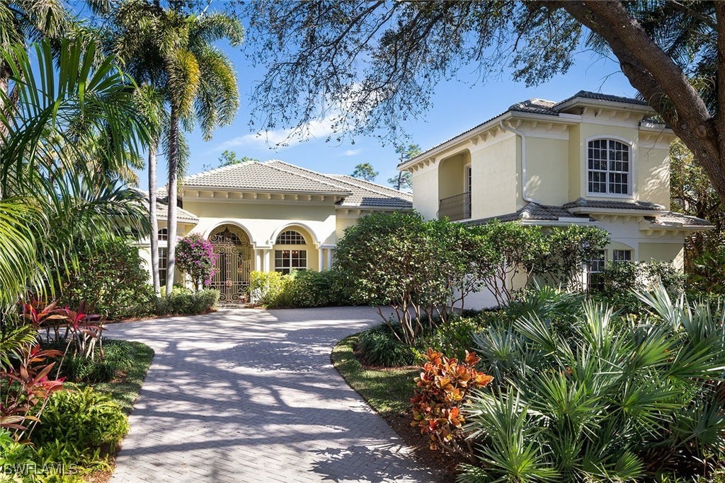 1182 Dimock Ln, Naples