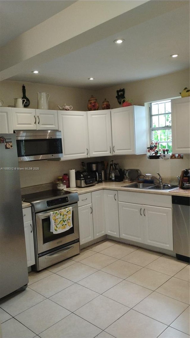 5 of 26 - 7312 Nw 17th Ct, Miami, FL
