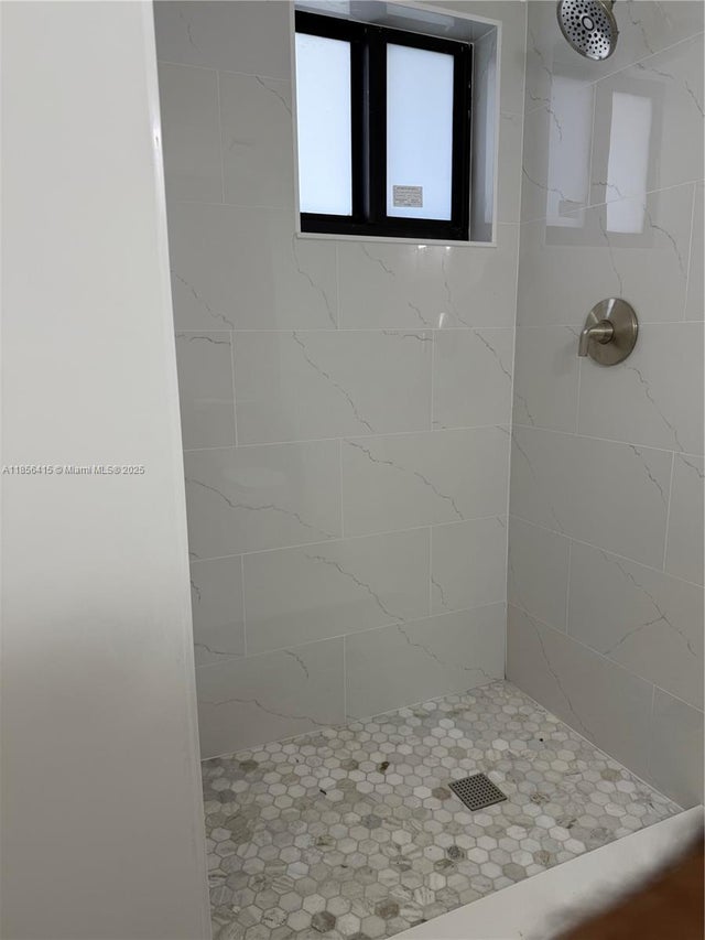 5 of 5 - 20281 E Country Club Dr Cab19, Aventura, FL