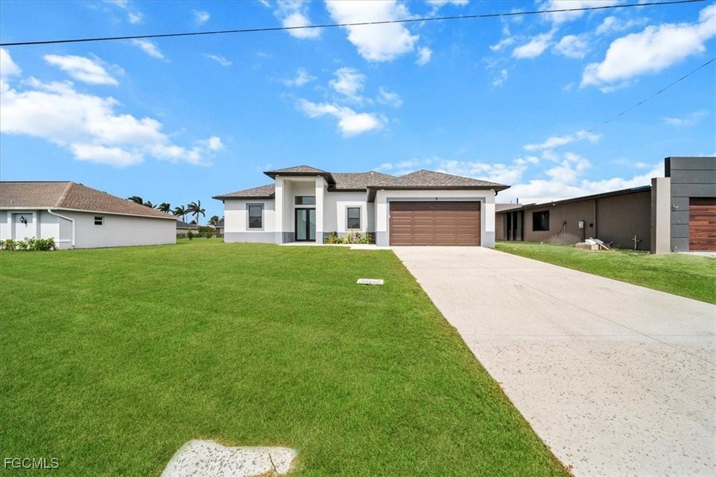 9 Nw 14th Pl, Cape Coral