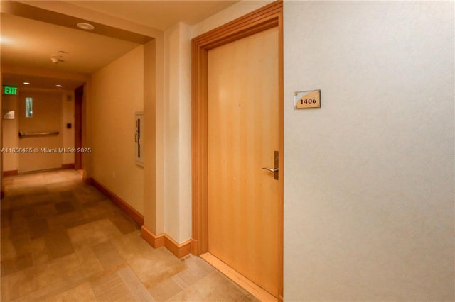 2 of 19 - 218 Se 14th St 1406, Miami, FL