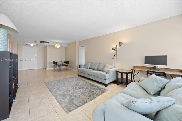5 of 33 - 251 174th St 812, Sunny Isles Beach, FL