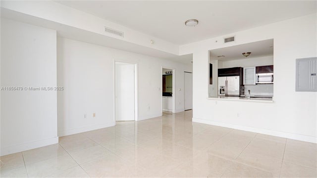 4 of 24 - 90 Sw 3rd St Ph-10, Miami, FL