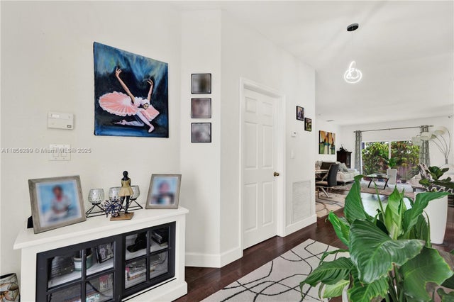 5 of 44 - 15577 Sw 138th Ter, Miami, FL