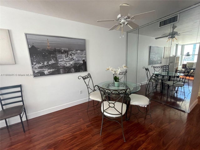 4 of 18 - 2899 Collins Ave 1420, Miami Beach, FL