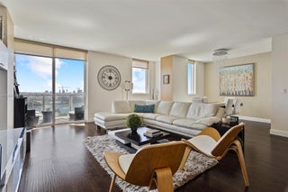 Photo of Listing #A11855338