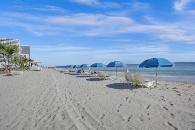 5 of 21 - 2030 S Ocean Dr 516, Hallandale Beach, FL