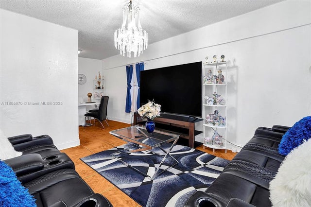 5 of 24 - 2900 Nw 164th St, Miami Gardens, FL