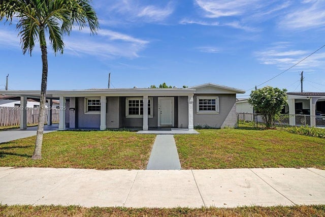 1 of 41 - 10451 Sw 150 Ter, Miami, FL