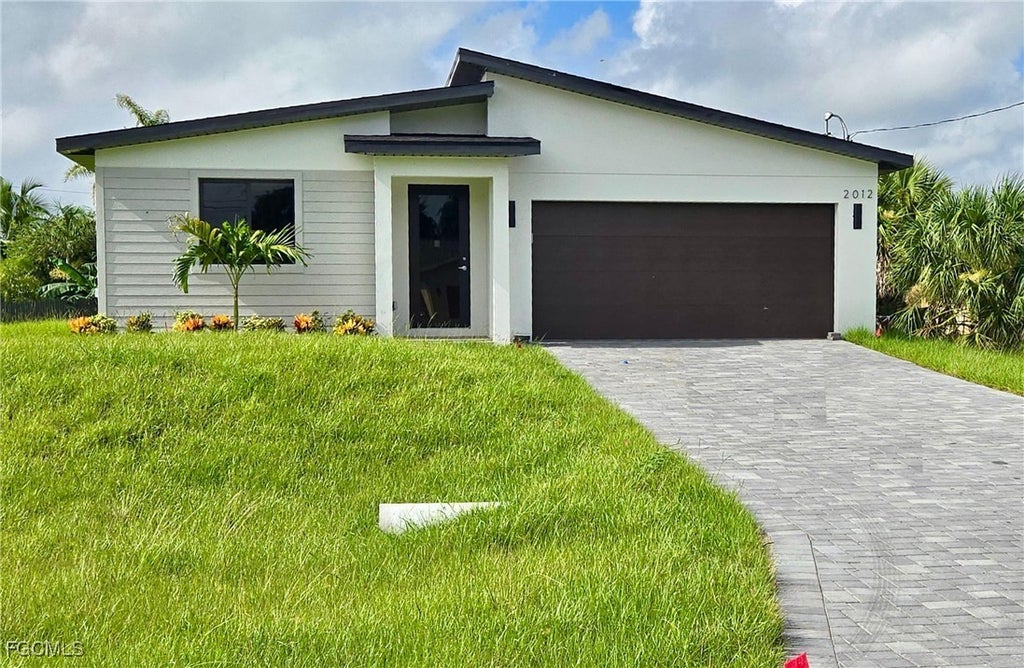 2012 Ne 28th St, CAPE CORAL