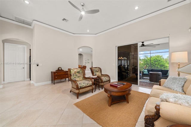 4 of 69 - 5009 Magnolia Place, Sebring, FL